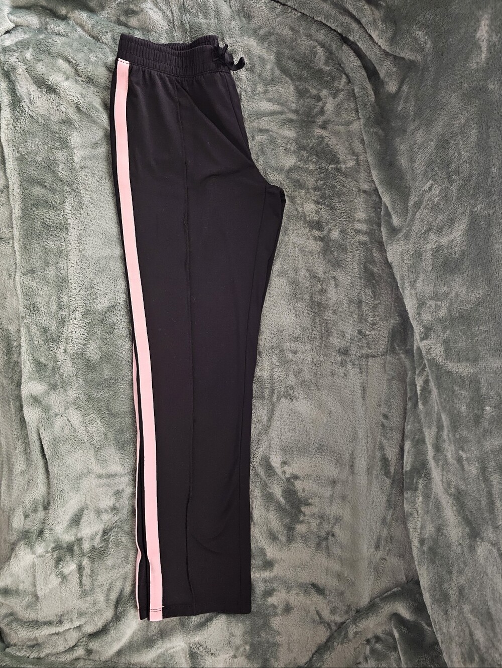 The Chilldren's Place Black Sporty Pants W/ Athletic Pink Side Stripe Girls 14